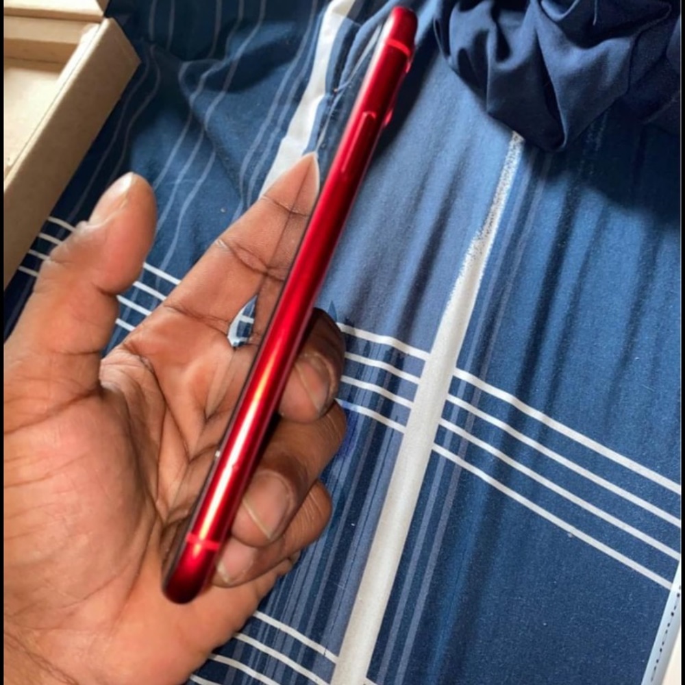 iPhone 11 - Picture 5 of 6